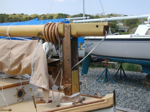 hinged_tarbenacle_mast_3_20121030_1586766886
